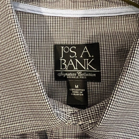 Joseph A. Bank Signature Collection Wrinkle-Free Men's Button Down - Picture 3 of 3